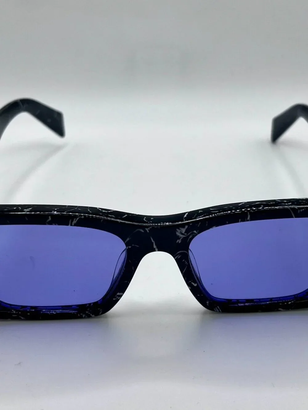 PRADA SPR 08Y Sunglasses Black Marble Violet Lens PR08YS 51-18 145 Authentic